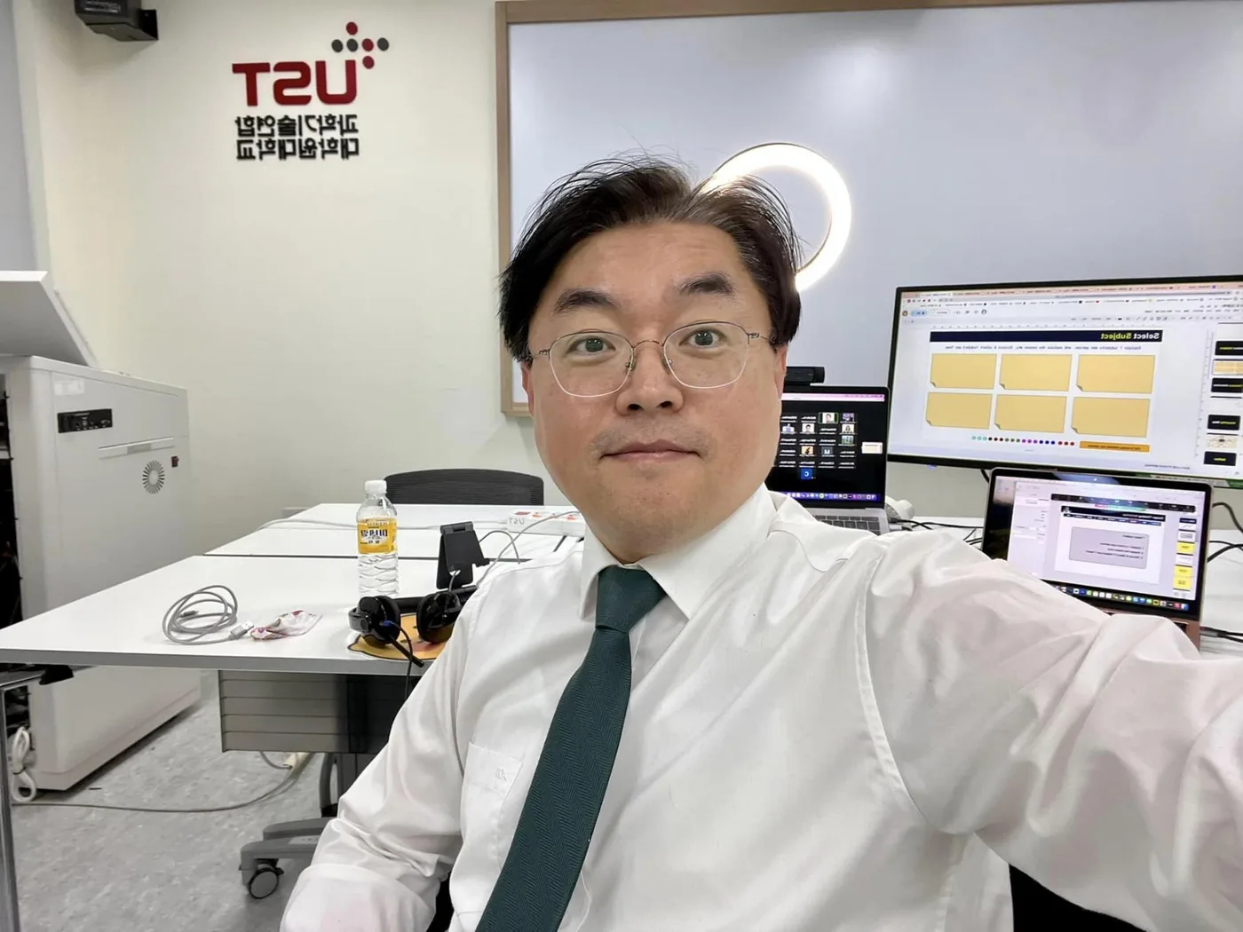 UST 디자인씽킹 워크샵 1/4 교육 현장 - 나눔경영컨설팅 김종혁