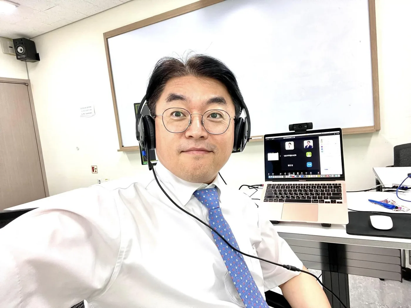 UST 디자인씽킹 워크샵 교육 현장 - 나눔경영컨설팅 김종혁