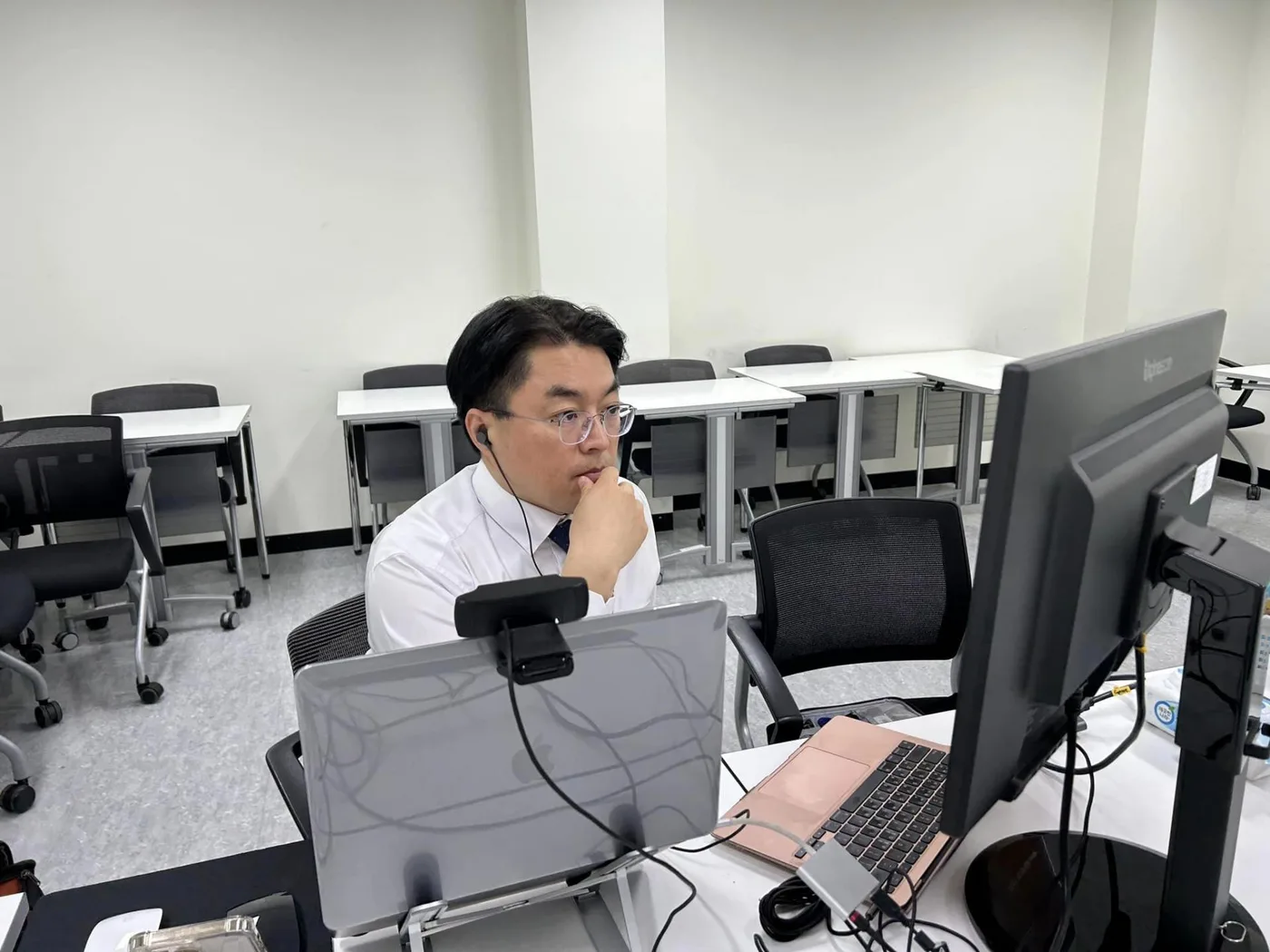 UST 디자인씽킹 워크샵 교육 현장 - 나눔경영컨설팅 김종혁