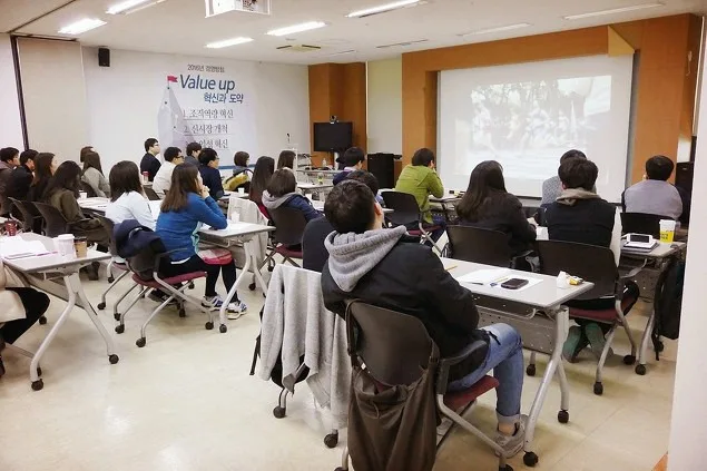 일동제약 멘토링 특강 교육 현장 - 나눔경영컨설팅 김종혁 강사
