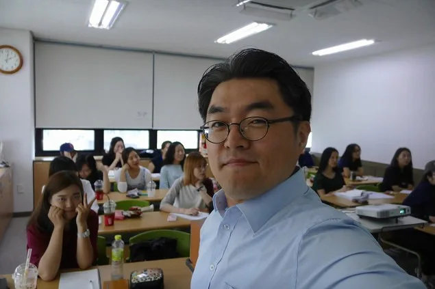 동작여성새로일하기센터 마케팅교육 5회차중 3회차 교육 현장 - 나눔경영컨설팅 김종혁 강사