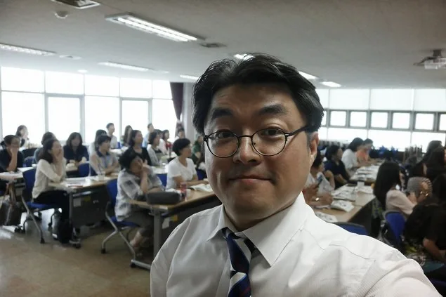 광명여성비전센터 쉽고 재미있는 창업마케팅교육 교육 현장 - 나눔경영컨설팅 김종혁 강사