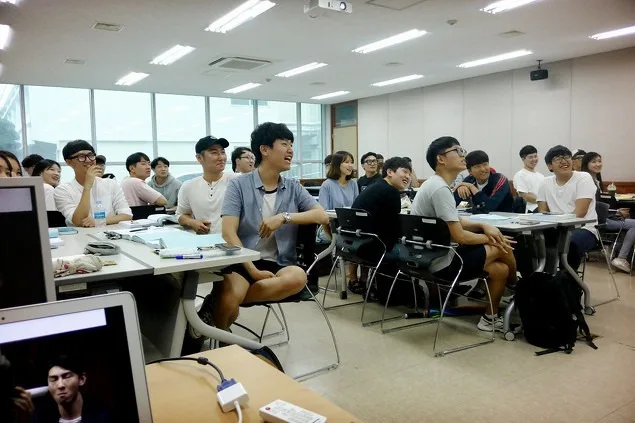 부산대학교 창업의 이해 계절학기 1일차 창업마케팅 교육 현장 - 나눔경영컨설팅 김종혁 강사