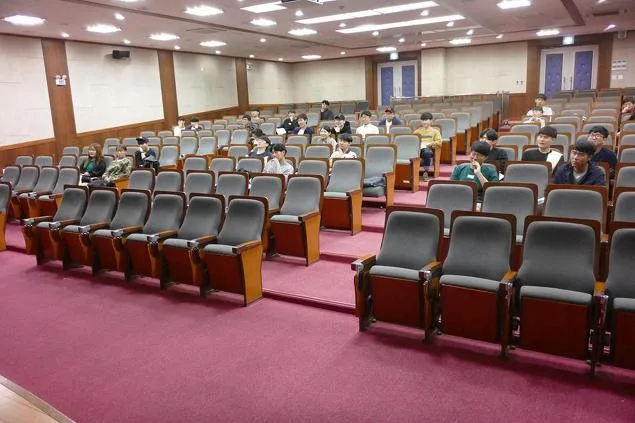 부산대학교 창업마케팅 수업 교육 현장 - 나눔경영컨설팅 김종혁 강사