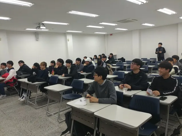 원광대학교 창업마케팅 특강 교육 현장 - 나눔경영컨설팅 김종혁 강사