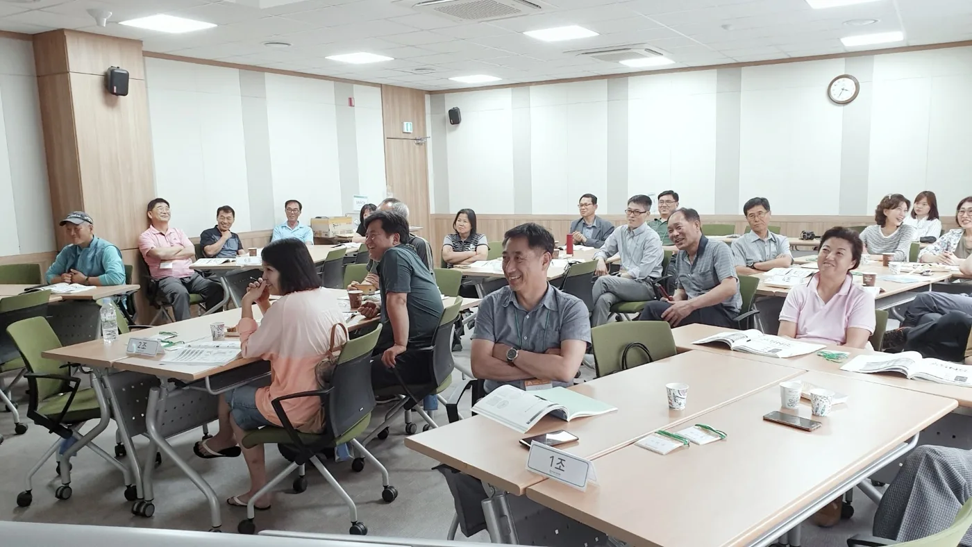 공주시농업기술센터 바이럴마케팅' 특강 교육 현장 - 나눔경영컨설팅 김종혁 강사