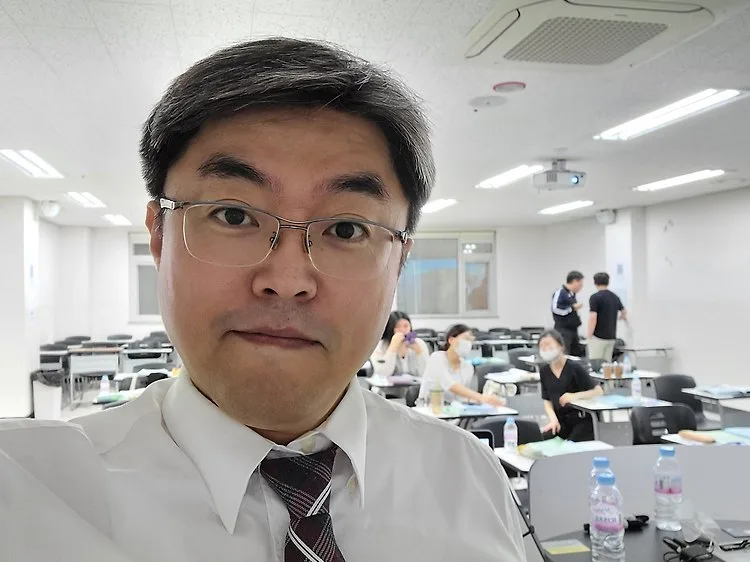 경남대학 해외마케팅 3일차 교육 현장 - 나눔경영컨설팅 김종혁 강사