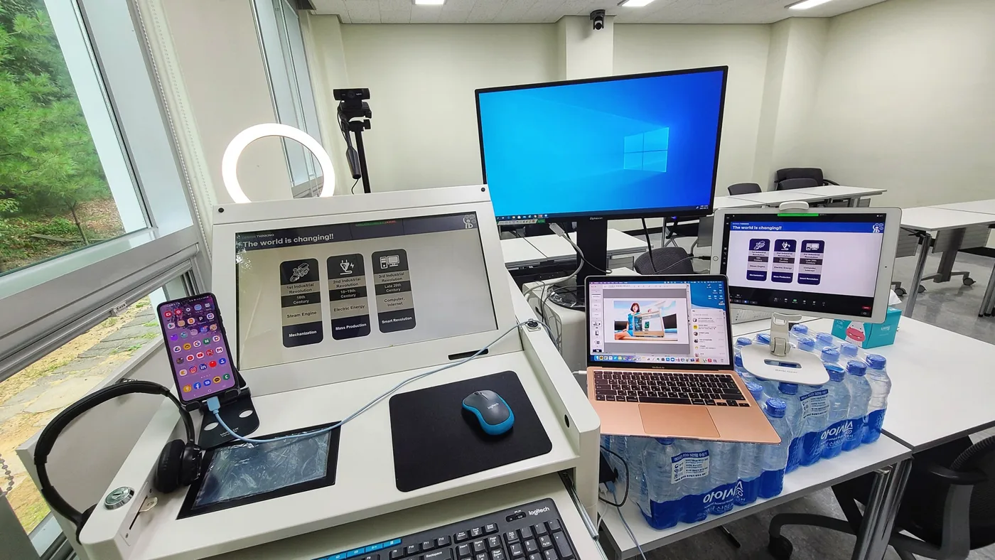 UST (한국과학기술연합대학원대학교) 디자인씽킹 영어 워크샵 교육 현장 - 나눔경영컨설팅 김종혁 강사