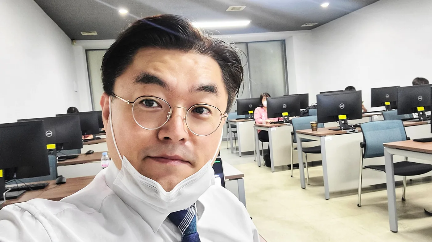 대구 1인창조기업 지원센터 유튜브 실습 교육 현장 - 나눔경영컨설팅 김종혁 강사