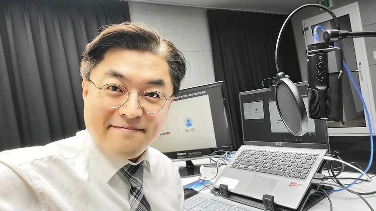 가톨릭관동대학교 유튜브 채널개설과 효율적인 관리특강 교육 현장 - 나눔경영컨설팅 김종혁 강사