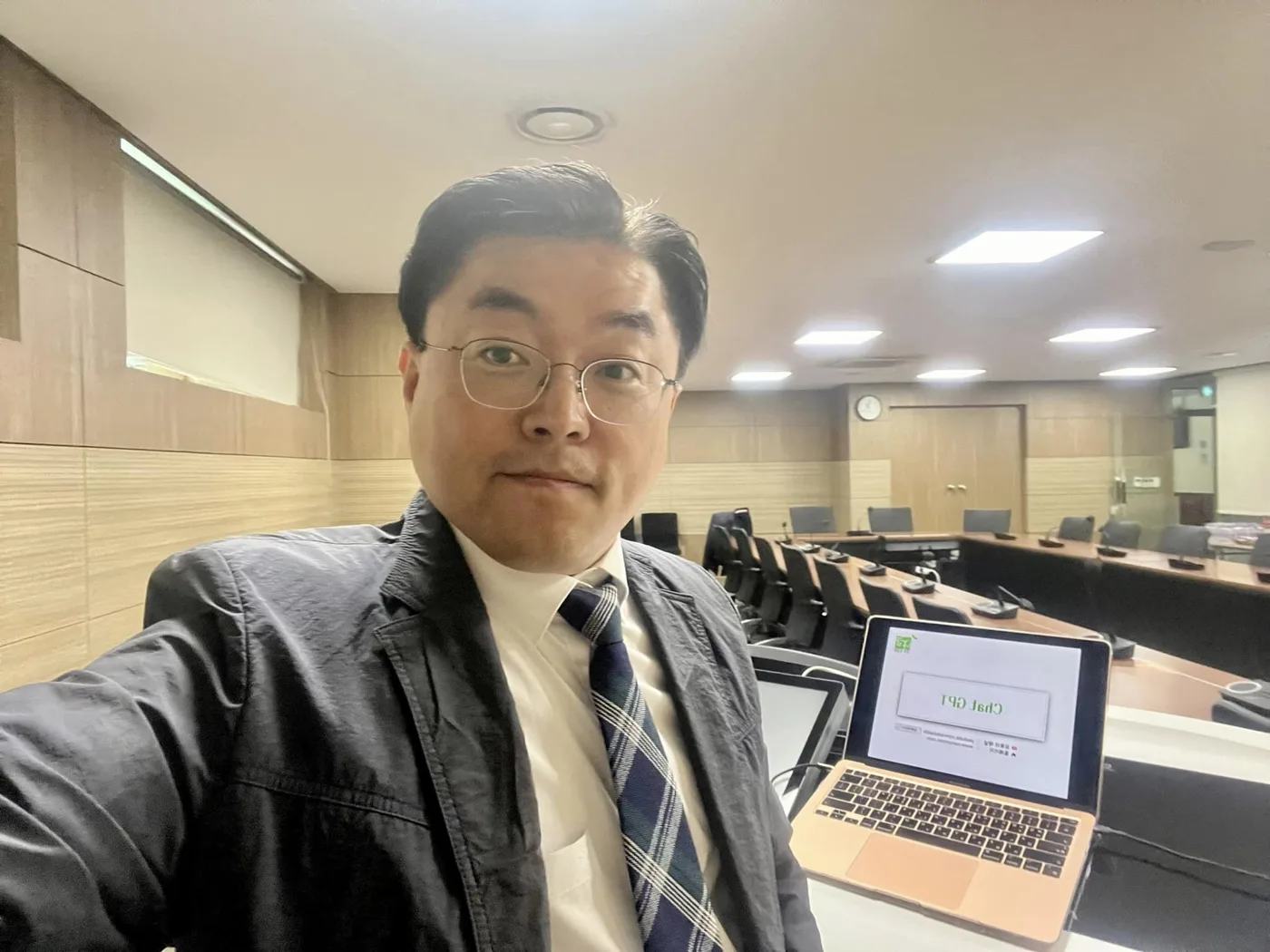 서울대학교 ChatGPT교육 교육 현장 - 나눔경영컨설팅 김종혁 강사