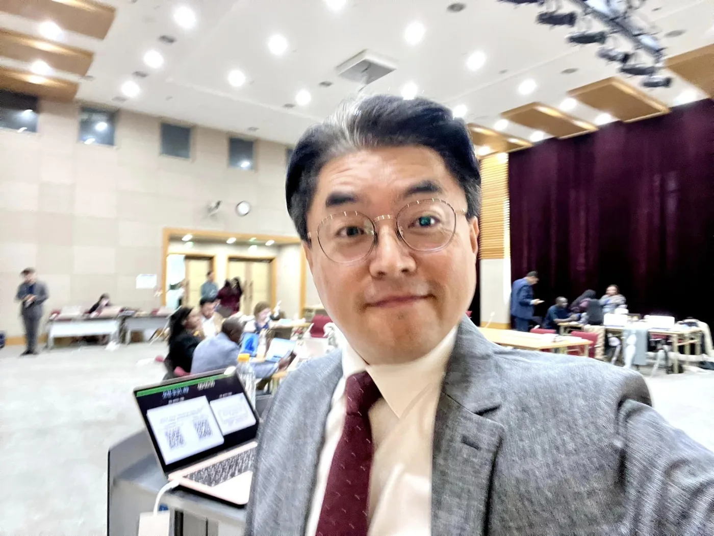 KOICA 한국 비즈니스 문화의 특징 교육 교육 현장 - 나눔경영컨설팅 김종혁 강사