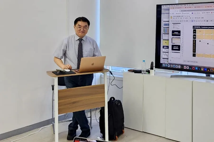 강사로 디자인씽킹 강사육성 교육 교육 현장 - 나눔경영컨설팅 김종혁