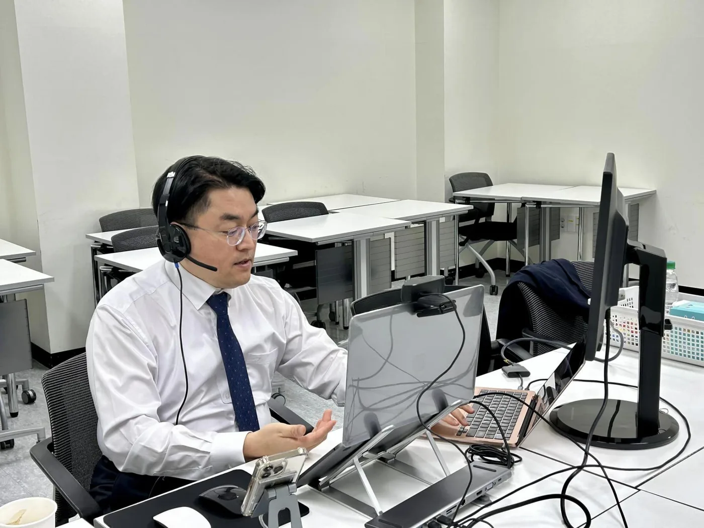 UST 디자인씽킹 워크샵 교육 현장 - 나눔경영컨설팅 김종혁